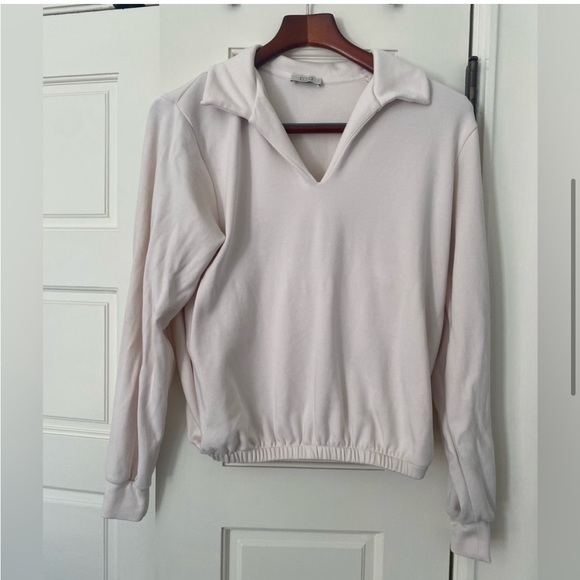 AYR The Courtside Sweatshirt in Seashell - Picture 2 of 4